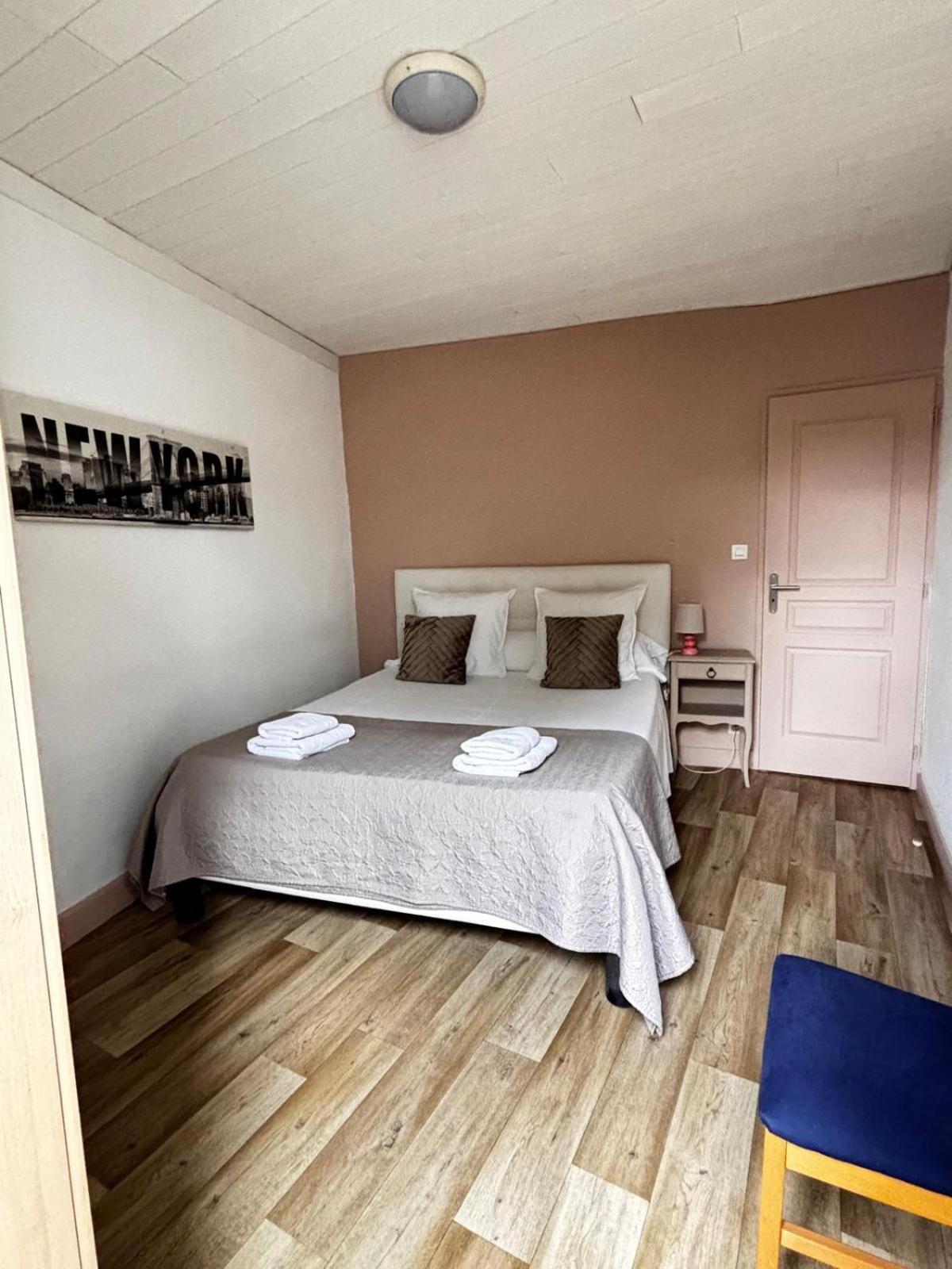 Chez Lucia Appartement Climatise Périgueux Buitenkant foto
