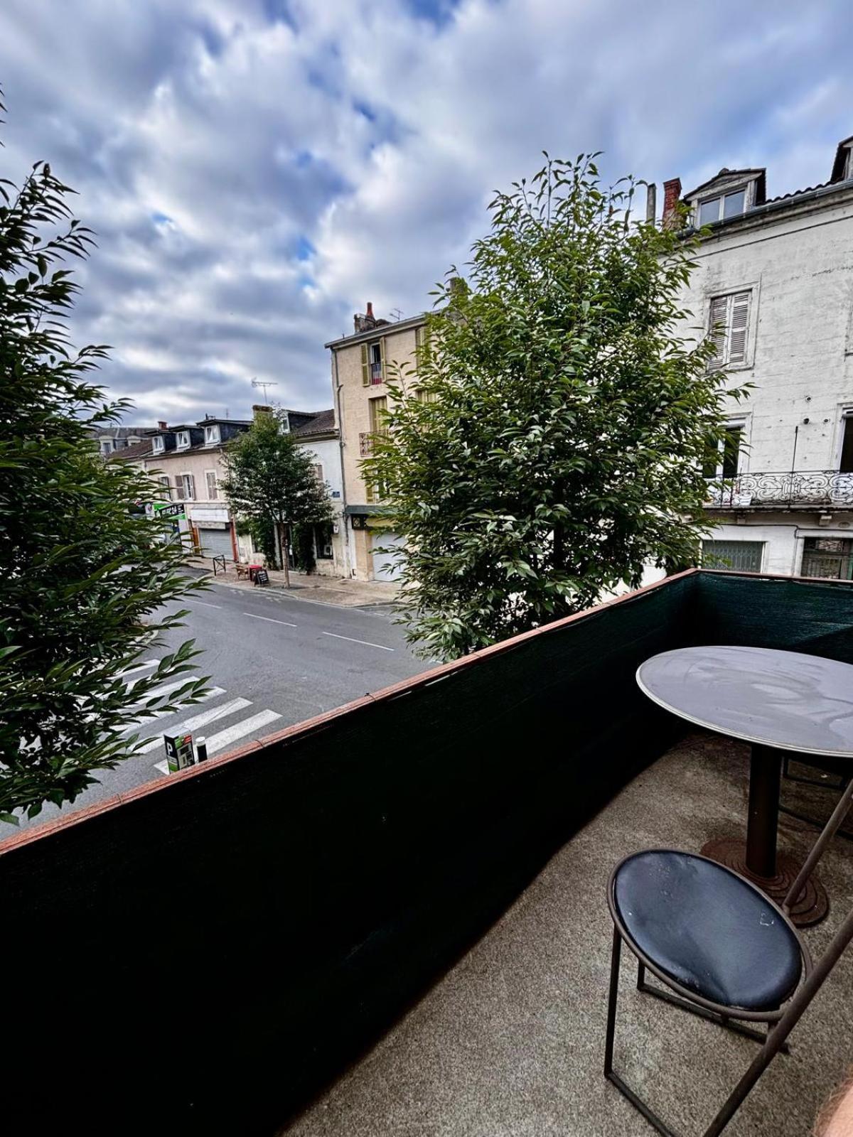 Chez Lucia Appartement Climatise Périgueux Buitenkant foto